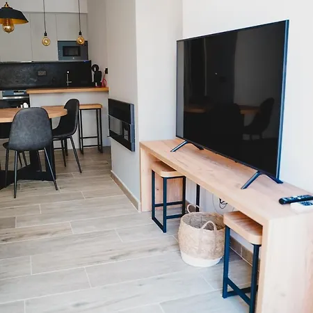 Turia Apartmán *